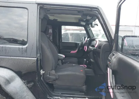 2013 Jeep Wrangler Sport z USA, uszkodzony, nr VIN 1C4GJWAG4DL634197